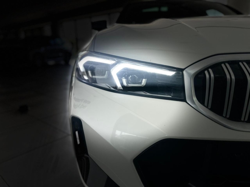 BMW 3 Series Gran Limousine 330Li M Sport