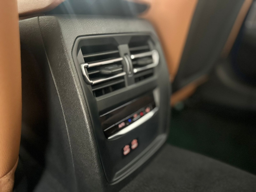 BMW 3 Series Gran Limousine 330Li M Sport