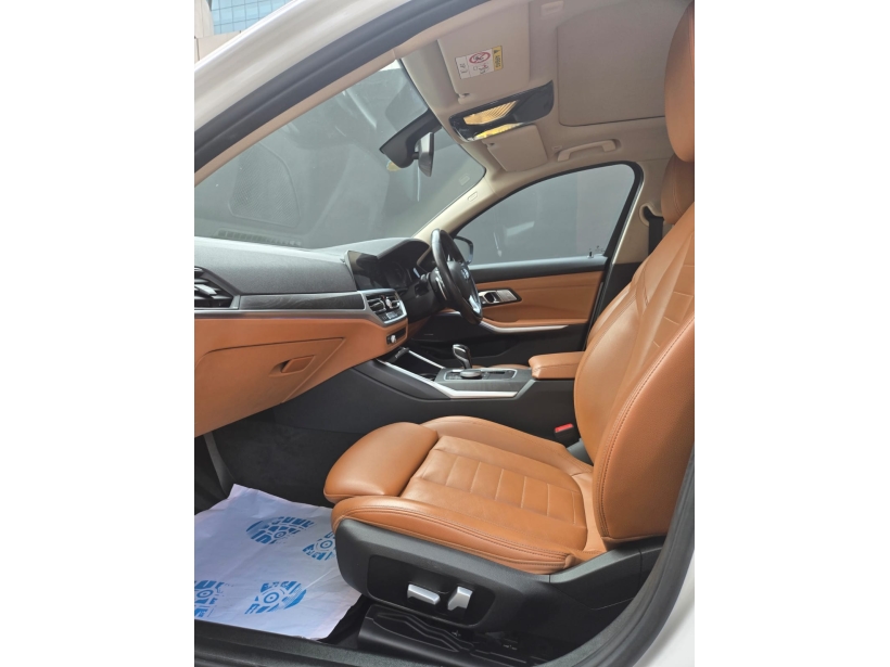 BMW 3 Series Gran Limousine 320Ld Luxury Line