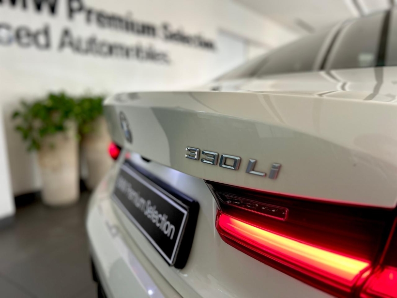 BMW 3 Series Gran Limousine 330Li M Sport