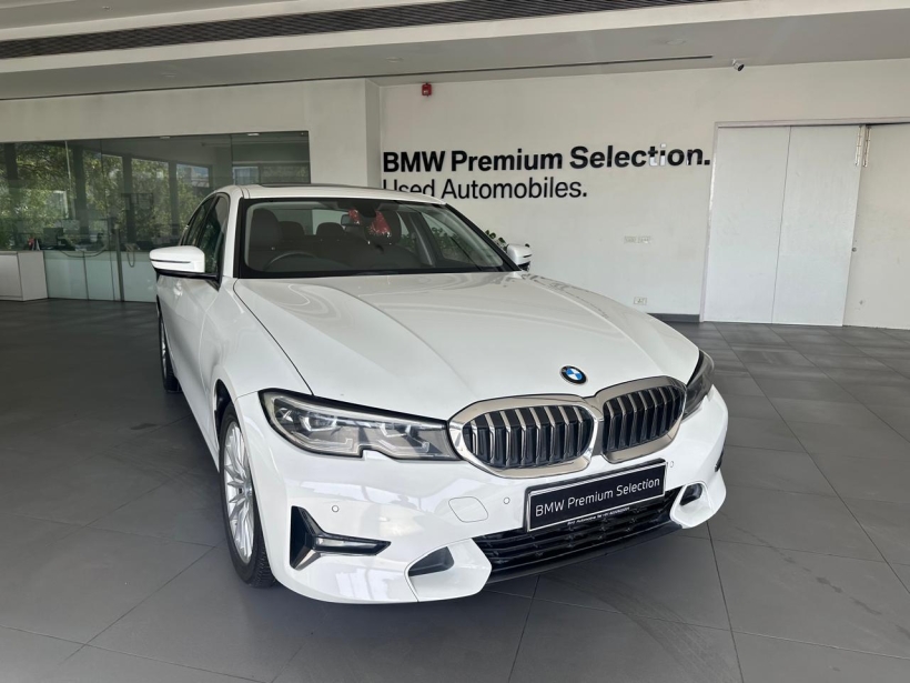 BMW 3 Series 320d Luxury Line