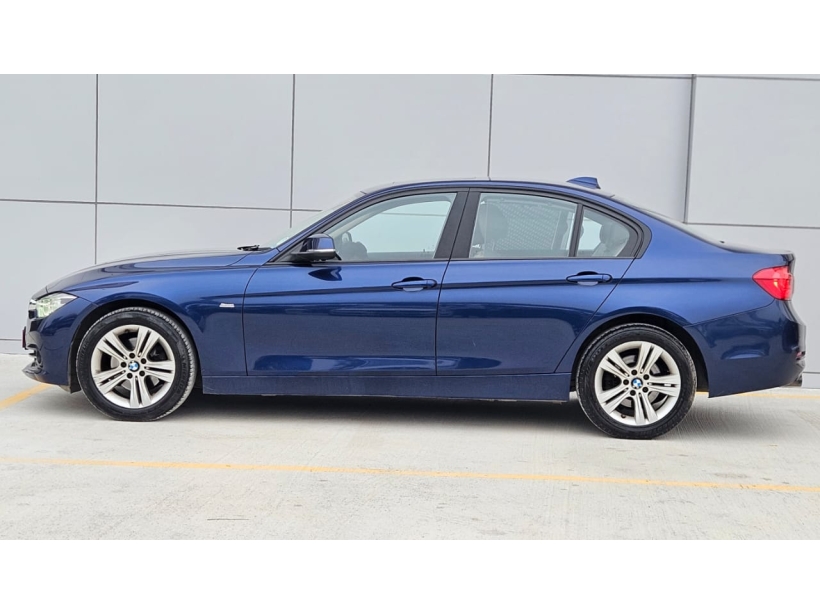 BMW 3 Series 320d Luxury Line F30