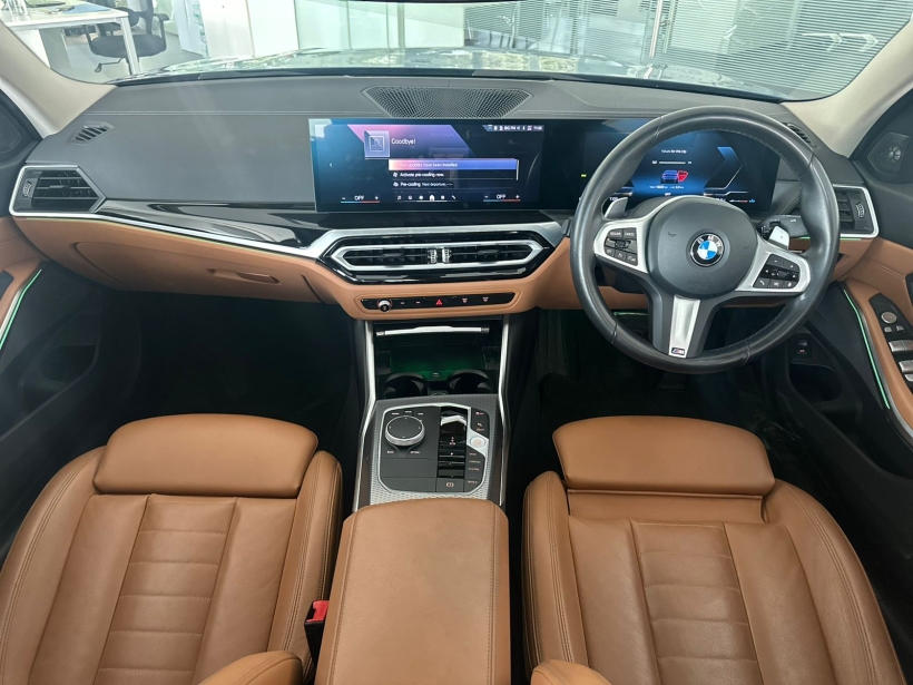 BMW 3 Series Gran Limousine 330Li M Sport