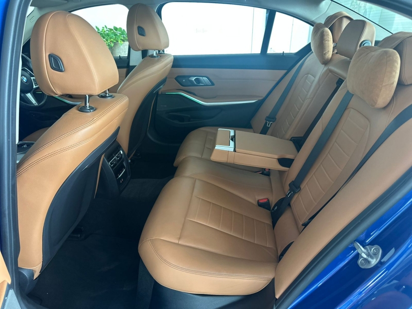 BMW 3 Series Gran Limousine 330Li M Sport