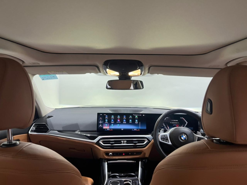 BMW 3 Series Gran Limousine 330Li M Sport