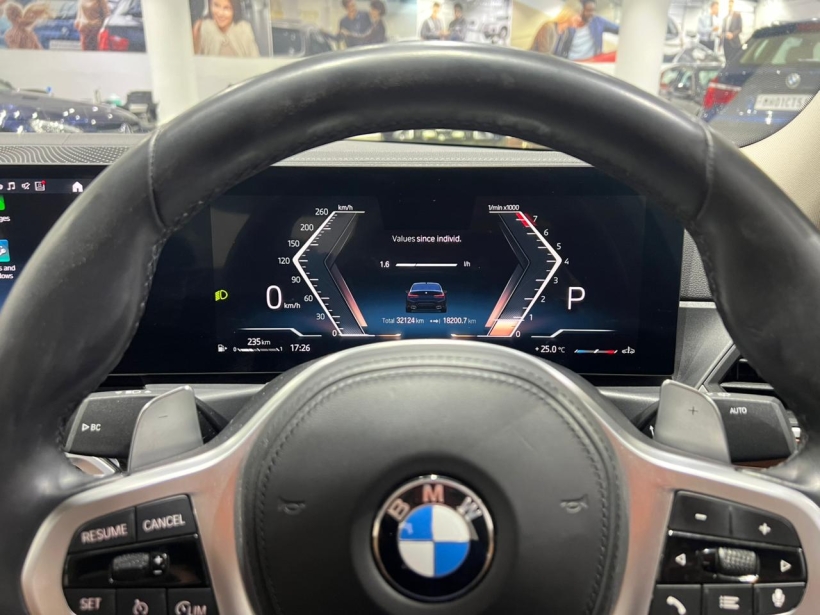 BMW 3 Series Gran Limousine 330Li M Sport