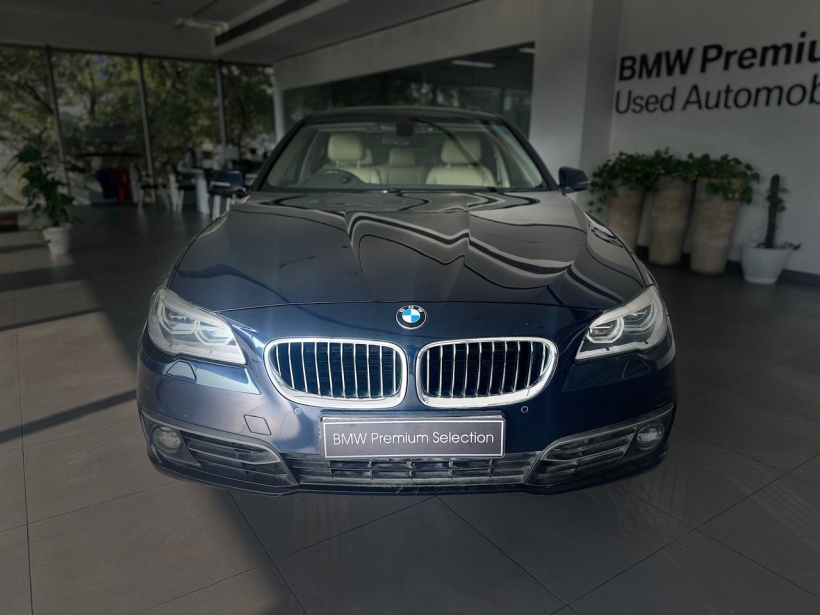 BMW 5 Series 520i