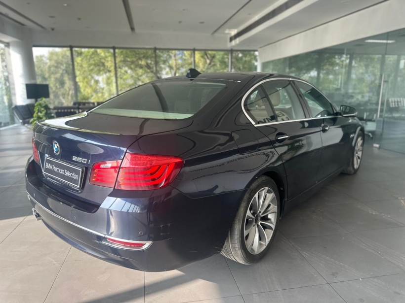 BMW 5 Series 520i