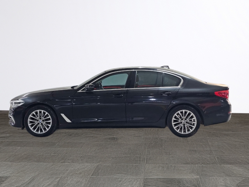 BMW 5 Series 520d Luxury Line