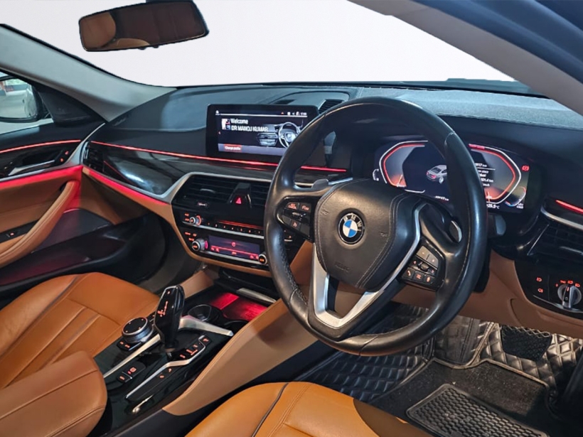 BMW 5 Series 520d Luxury Line
