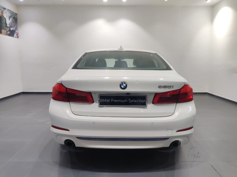 BMW 5 Series 530i Sport Line