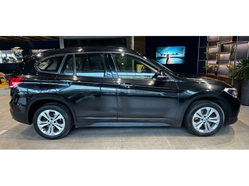BMW X1 sDrive20i SportX