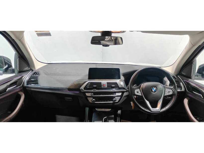 BMW X3 xDrive20d Luxury Line