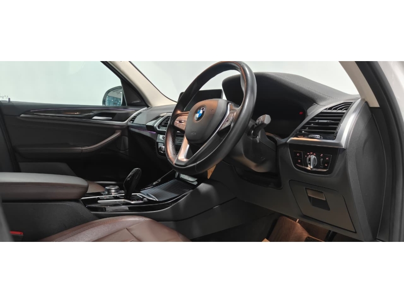 BMW X3 xDrive20d Luxury Line