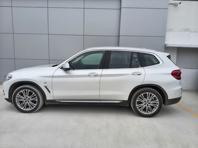 BMW X3 xDrive20d Luxury Line