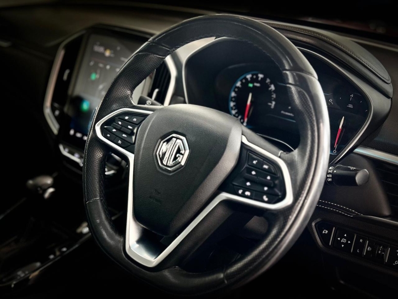 Morris Garage Hector Sharp 1.5 DCT Petrol