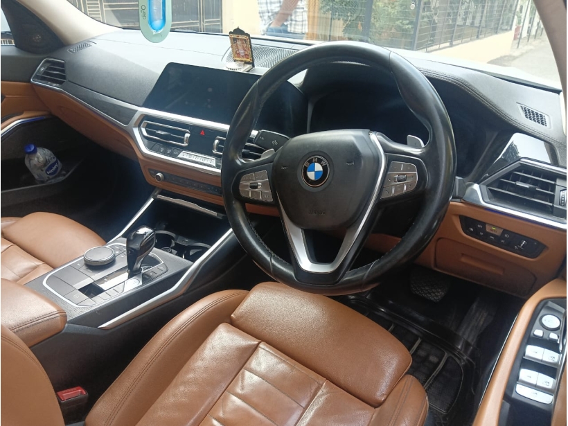 BMW 3 Series 320d Luxury Line