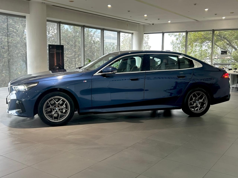 BMW 5 Series 530Li M Sport LWB