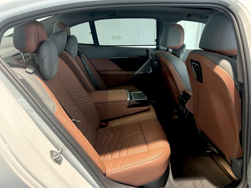 BMW 5 Series 530Li M Sport LWB