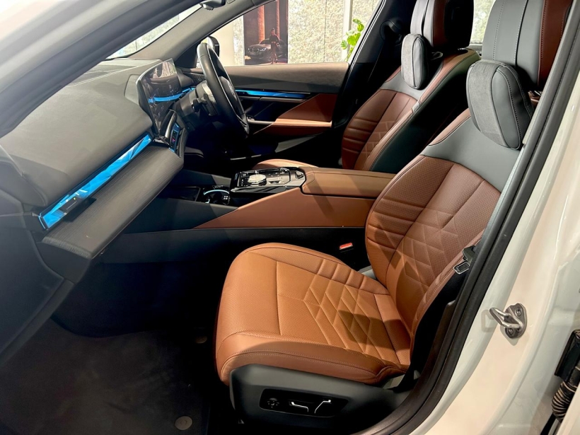 BMW 5 Series 530Li M Sport LWB