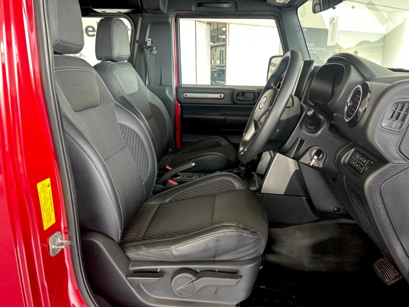 Mahindra Thar LX Hard Top Diesel AT 4WD