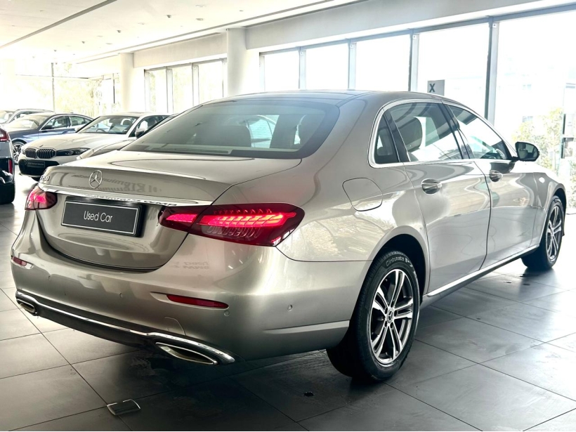 Mercedes Benz E Class E 200 Exclusive