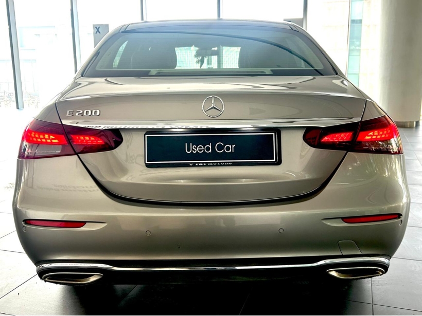 Mercedes Benz E Class E 200 Exclusive