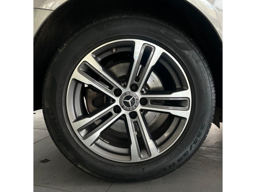 Mercedes Benz E Class E 200 Exclusive