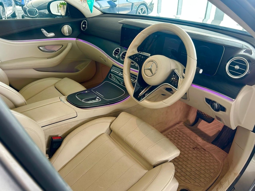 Mercedes Benz E Class E 200 Exclusive