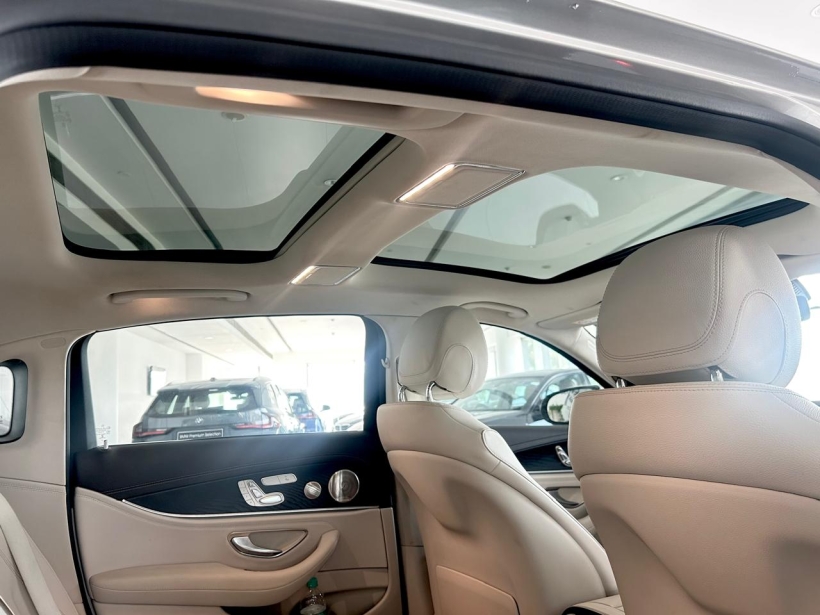 Mercedes Benz E Class E 200 Exclusive