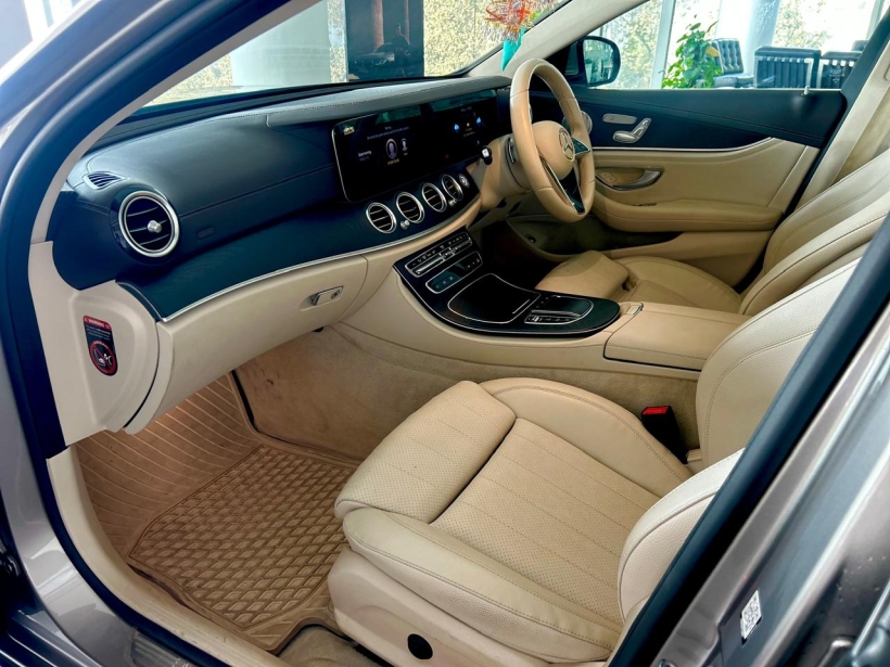 Mercedes Benz E Class E 200 Exclusive