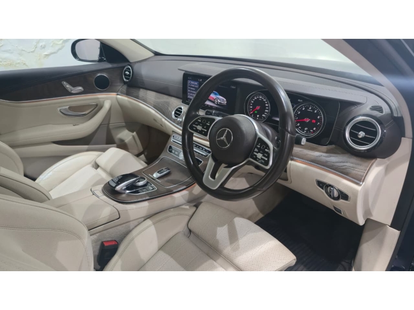 Mercedes Benz E Class E 200 Expression