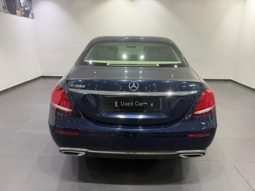 Mercedes Benz E Class E 200 Expression
