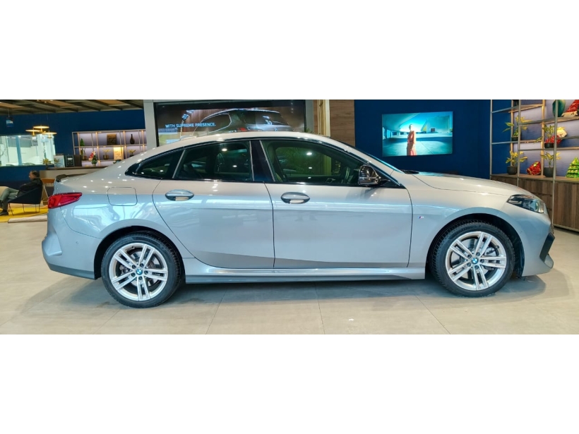 BMW 2 Series 220i M Sport