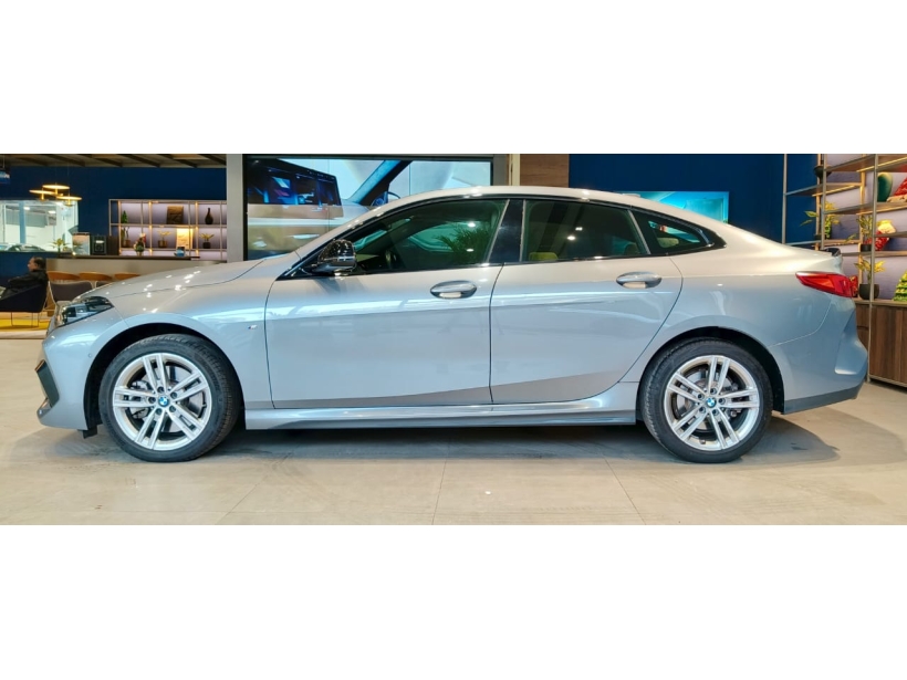 BMW 2 Series 220i M Sport