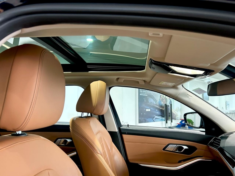 BMW 3 Series Gran Limousine 330Li M Sport