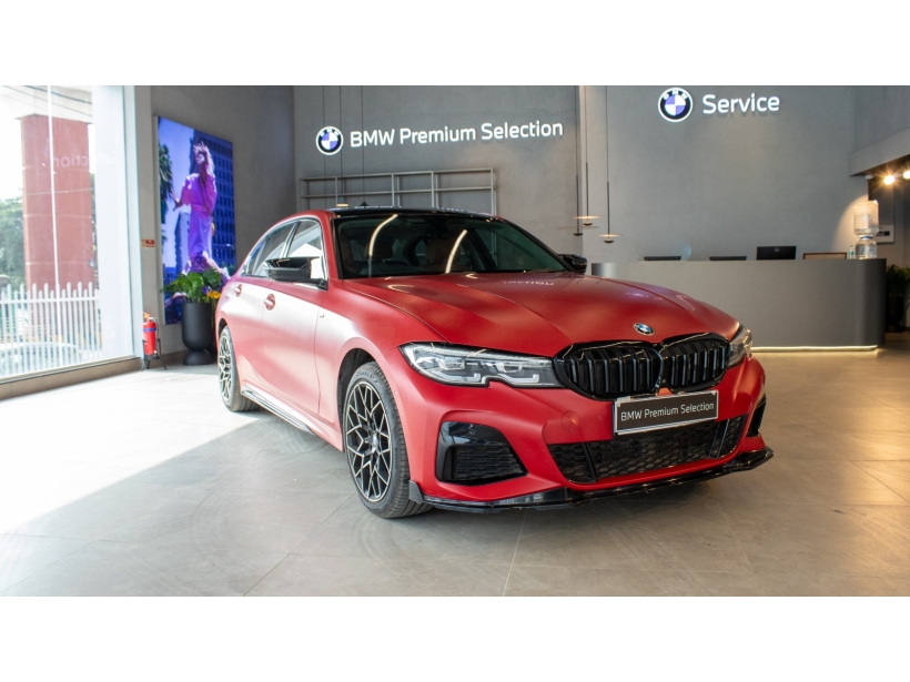 BMW 3 Series 330Li M Sport