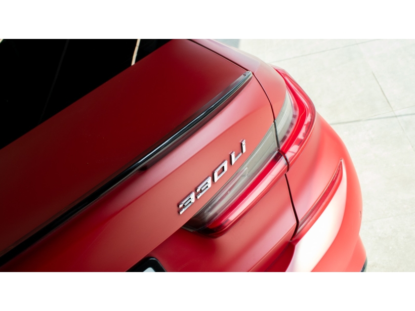 BMW 3 Series 330Li M Sport