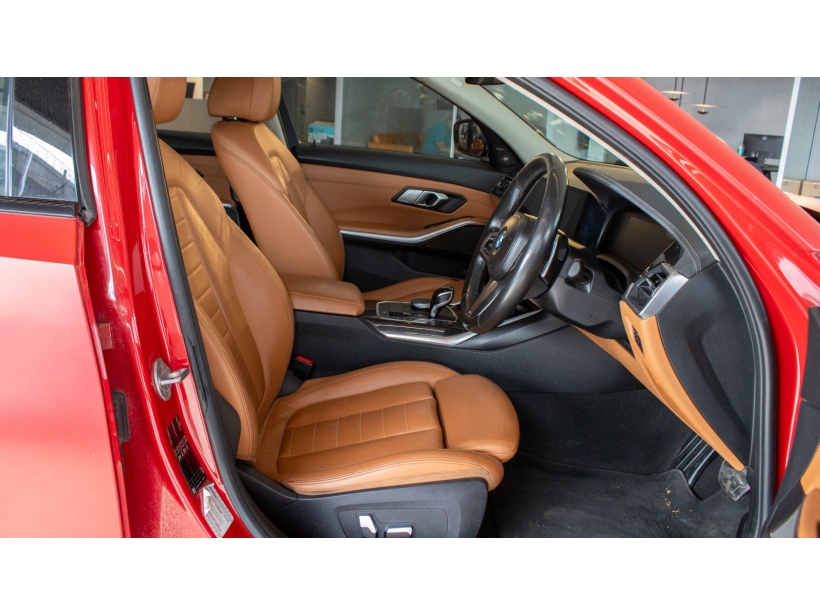 BMW 3 Series 330Li M Sport