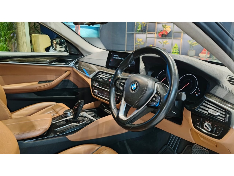 BMW 5 Series 520d Luxury Line