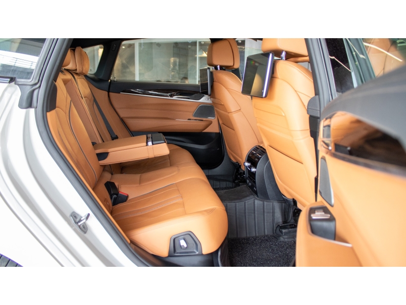 BMW 6 Series GT 630i M Sport Signature