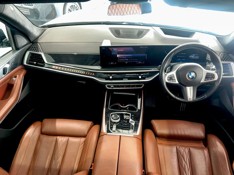 BMW X7 xDrive40i M Sport Signature