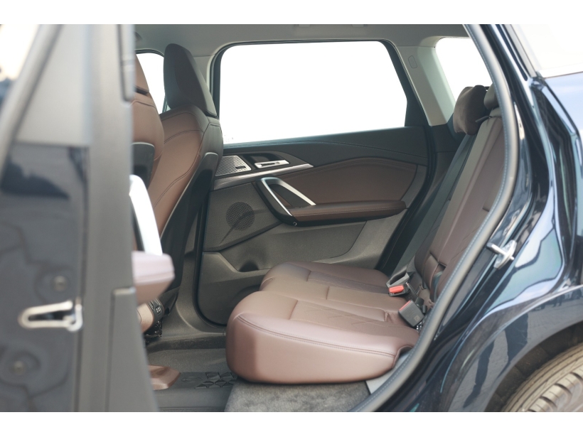 BMW iX1 eDrive20L M Sport