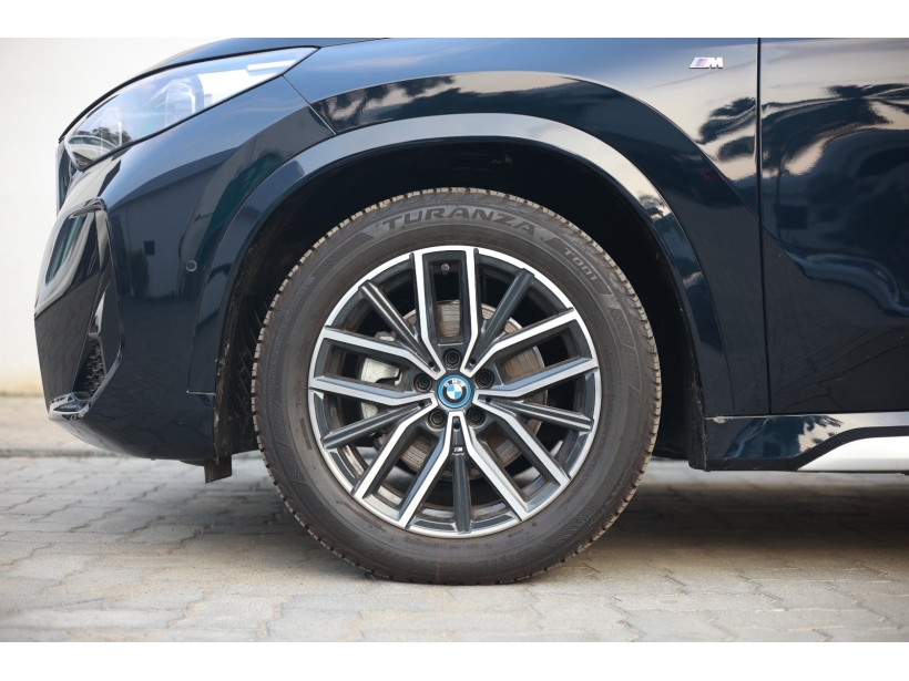 BMW iX1 eDrive20L M Sport