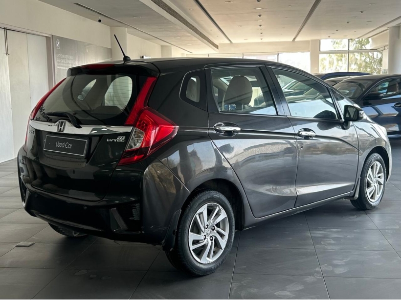 Honda Jazz VX 1.2L i-VTEC CVT