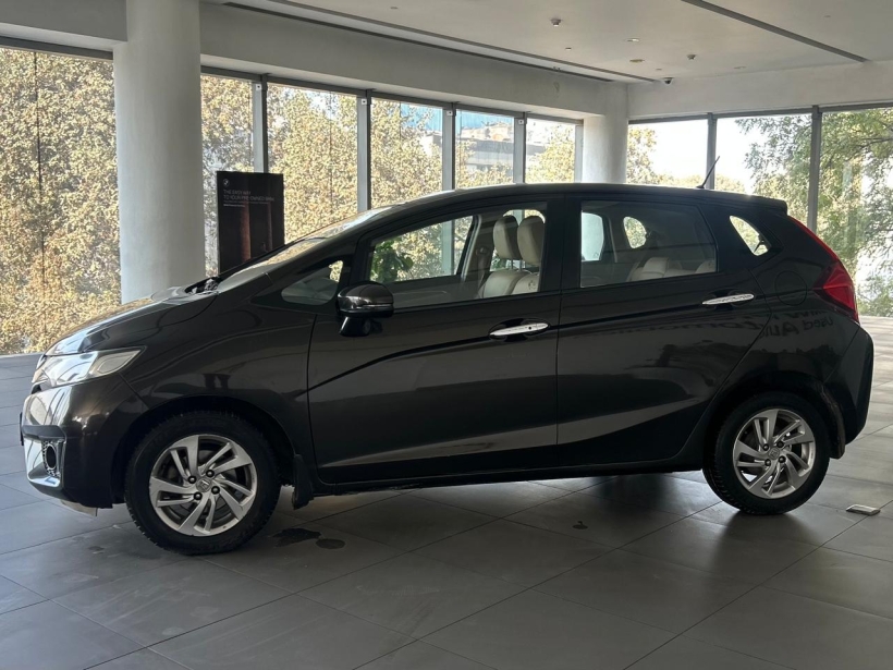 Honda Jazz VX 1.2L i-VTEC CVT