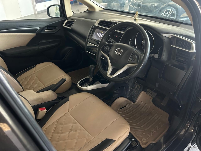 Honda Jazz VX 1.2L i-VTEC CVT