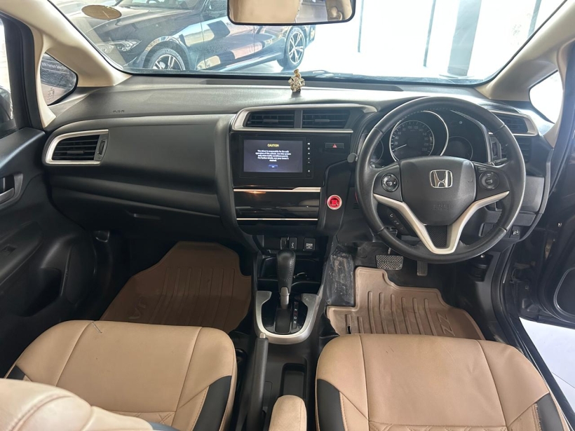 Honda Jazz VX 1.2L i-VTEC CVT