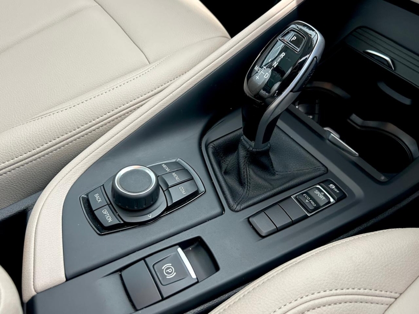 BMW X1 sDrive20i SportX