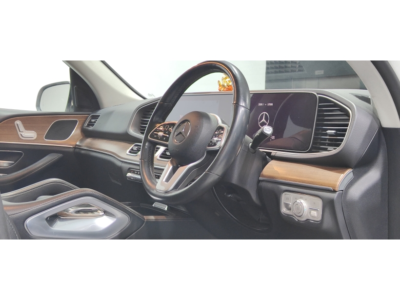 Mercedes Benz GLE 300d 4MATIC LWB